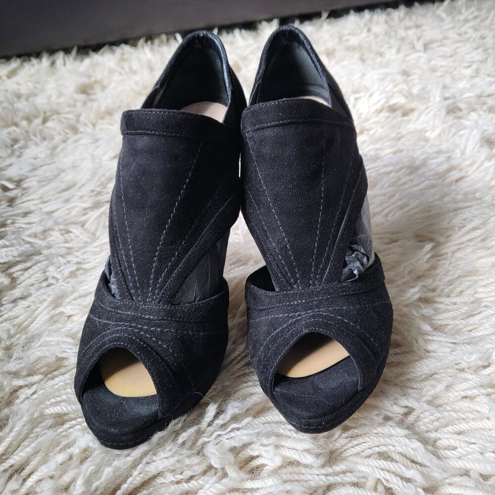 PRADA Pumps Suede Cutout Accent D'Orsay Size 36